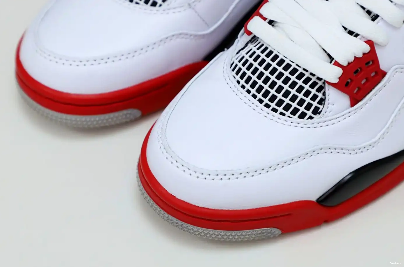 4 RED' RETRO 'FIRE JORDAN 2012 AIR 0504